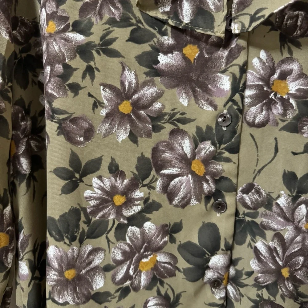 ERENA (size 12) vintage olive green purple Floral ruffle collar button up blouse